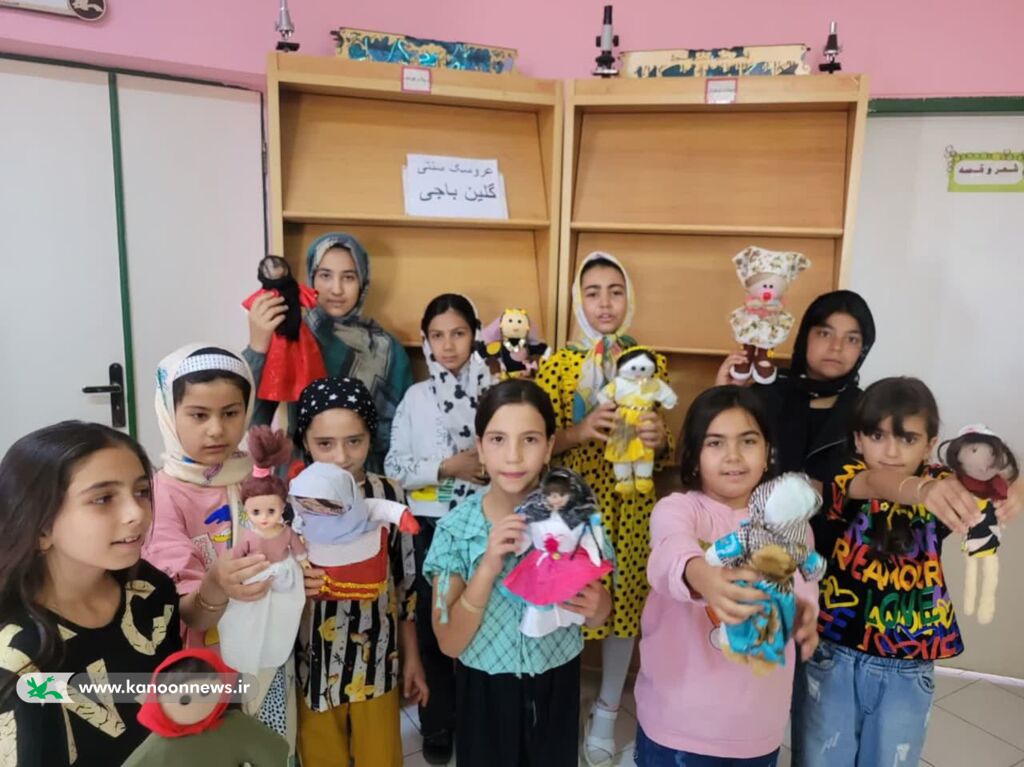 ساخت عروسکهای سنتی «گلین باجی» توسط اعضا