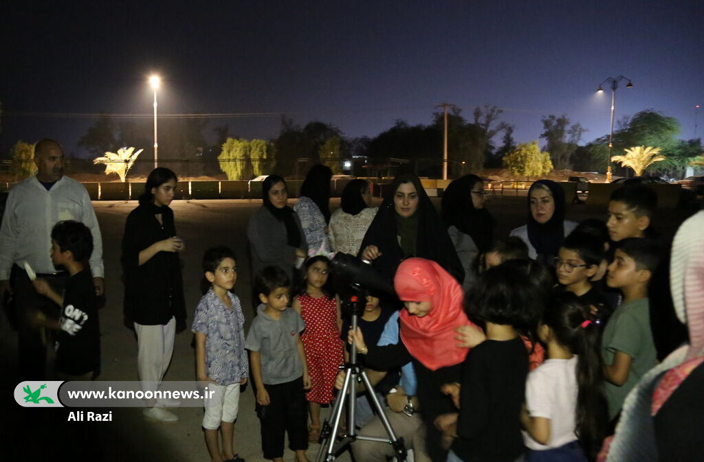 شبی با طعم بارش شهابی در کنار اعضا کانون پرورش فکری عالیشهر