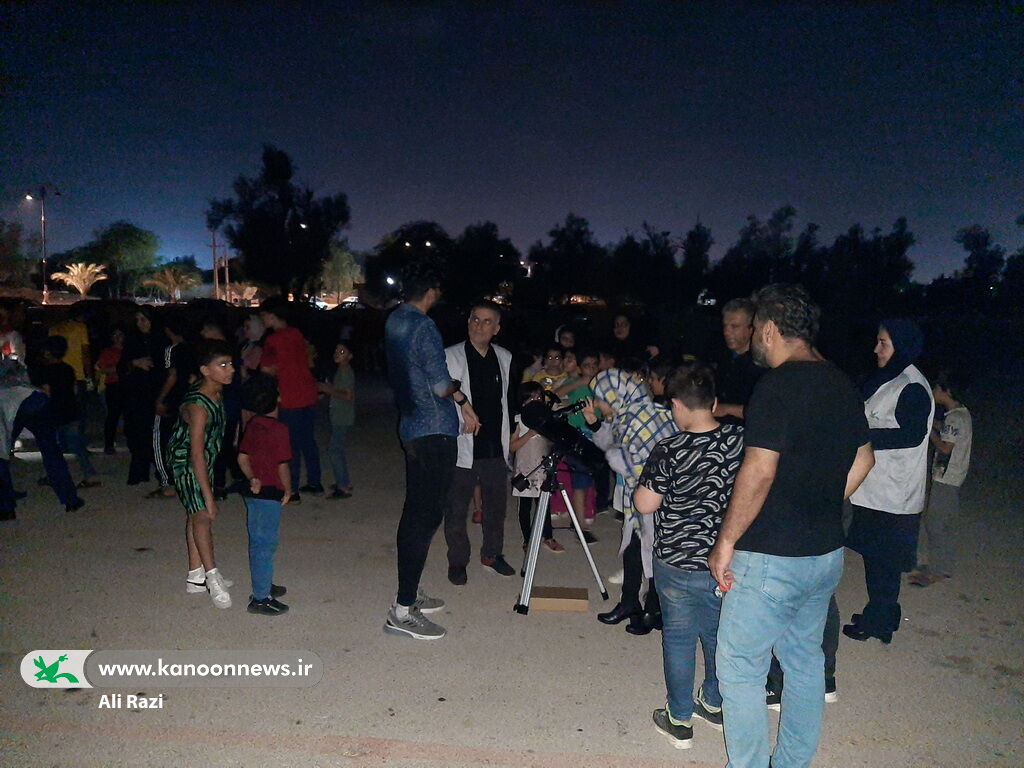 شبی با طعم بارش شهابی در کنار اعضا کانون پرورش فکری عالیشهر