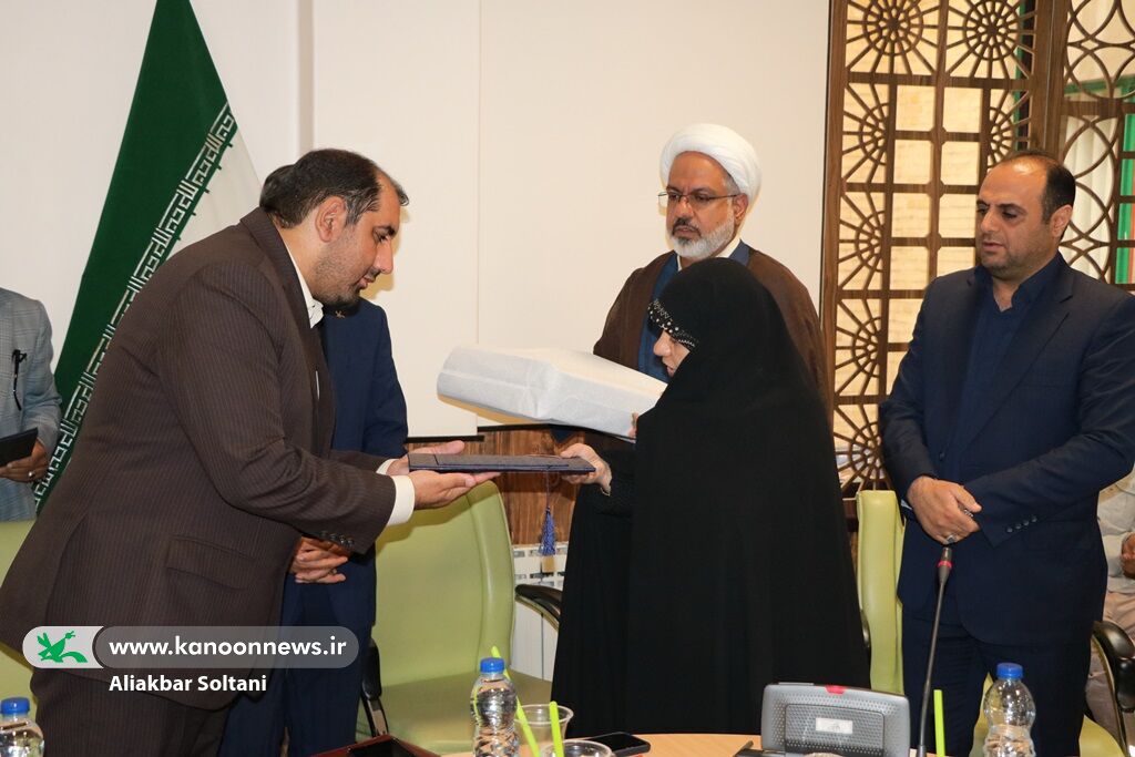 مراسم معارفه سرپرست جدید کانون کرمان برگزار شد