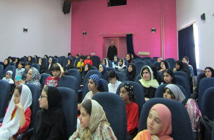 برگزاری همایش« از نسل باران» در کانون گیلان