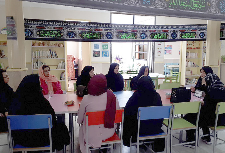 دیدار مردمی مدیرکل کانون استان با اولیای اعضا