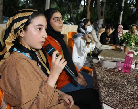 نشست معاون فرهنگی کانون با نوجوانان کانون فارس