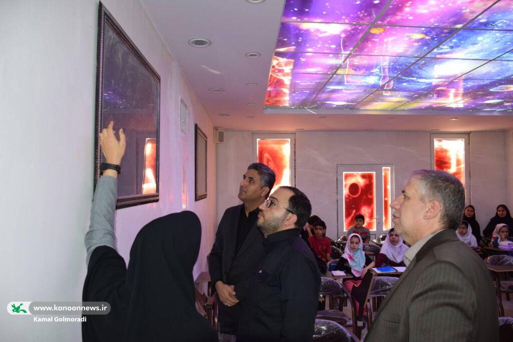 بازدید مدیرعامل از مرکز علوم و نجوم کانون در استان لرستان