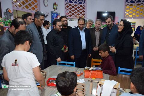 بازدید وزیر آموزش و پرورش از مرکز شماره۲کانون خرم آباد