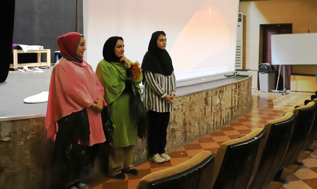 بازدید مدیر دفتر مرکزی حراست کانون از نمایش عاشورایی کانون قزوین