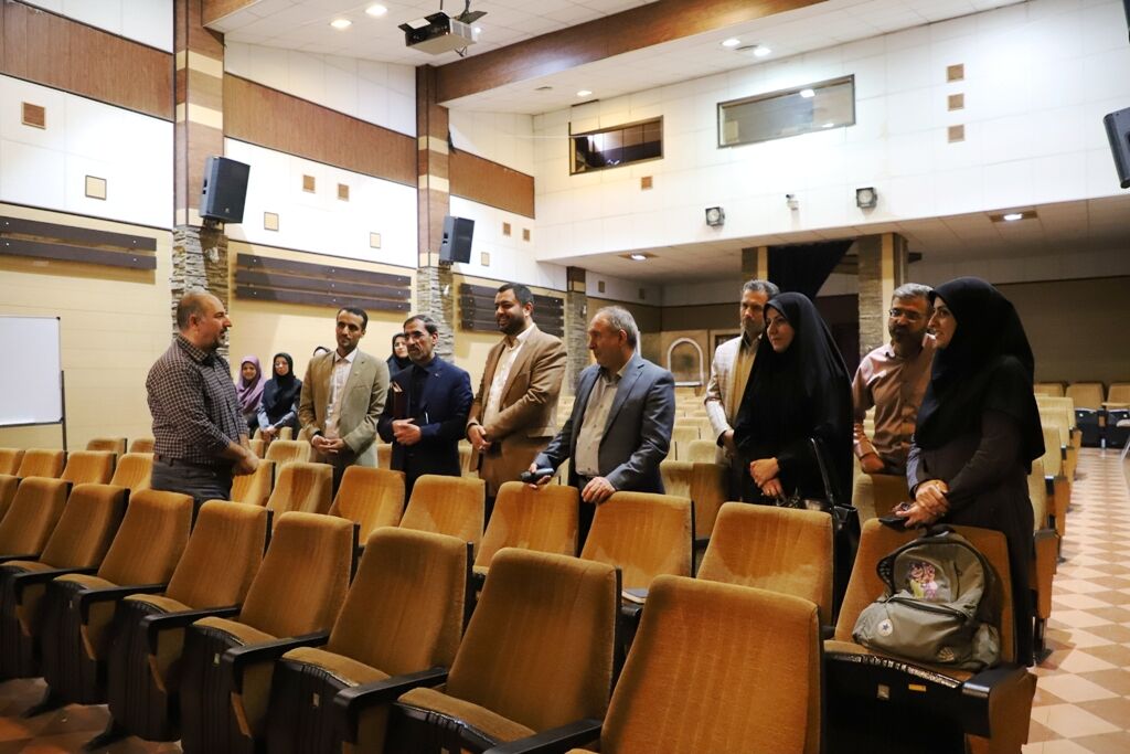 بازدید مدیر دفتر مرکزی حراست کانون از نمایش عاشورایی کانون قزوین