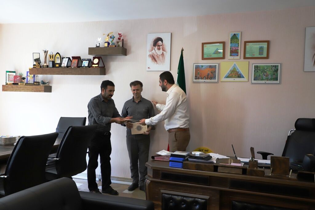 تقدیر از همکاران واحد حراست کانون استان قزوین