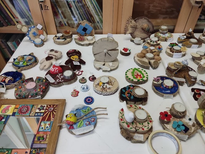 دوره آموزشی « آشنایی با هنرهای بومی منطقه ای»