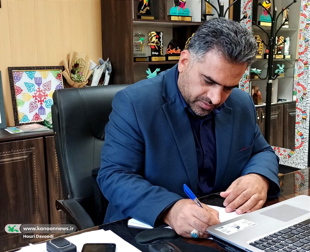 محمدرضا سالاری مدیرکل کانون پرورش فکری کودکان و نوجوانان سیستان و بلوچستان پیام تسلیت مدیرکل کانون سیستان و بلوچستان در پی حادثهی تروریستی اخیر در ایرانشهر