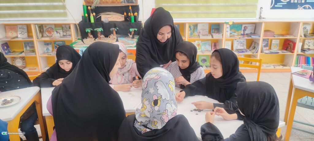 هدیه نوجوانان کانون قم به زائران کودک اربعین