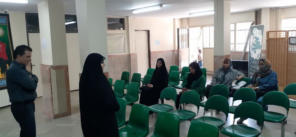 بازدید سرزدهی مدیر کل کانون البرز از مرکز کانون زبان ایران