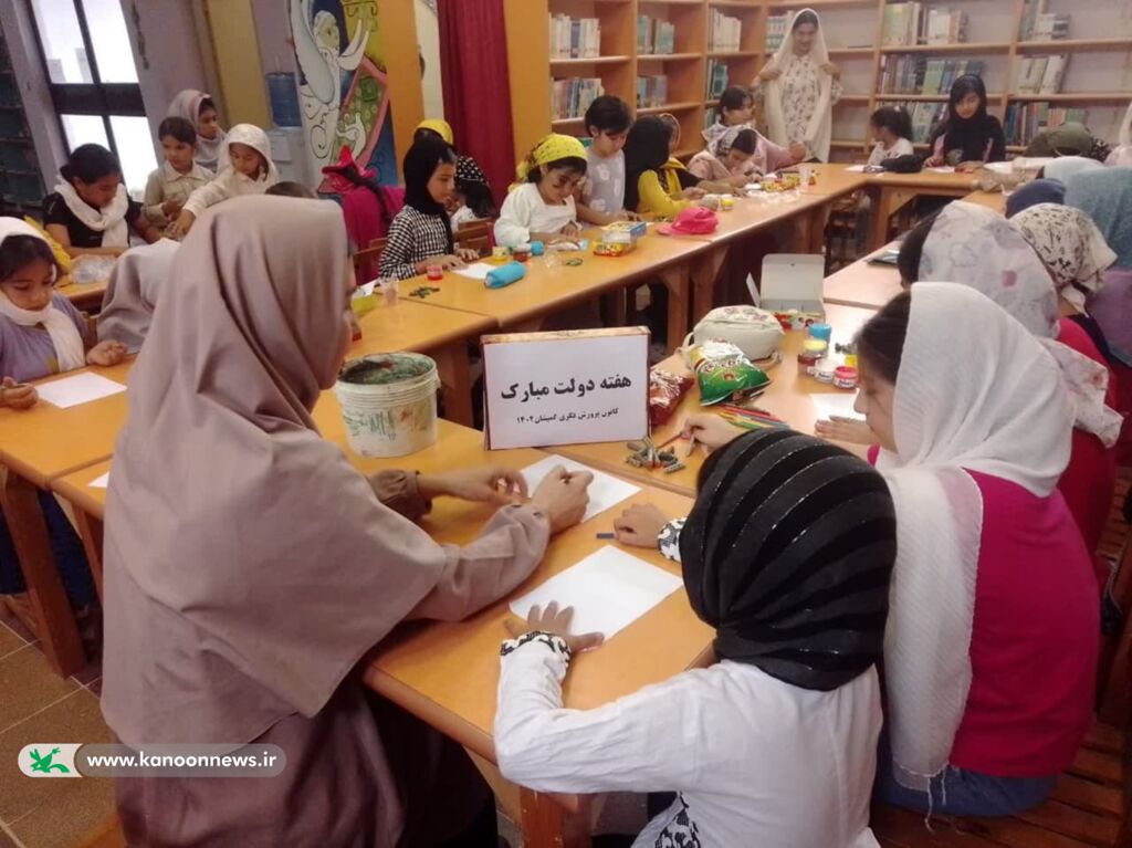 «یادها و نمادها» در مرکز فرهنگیهنری گمیشان