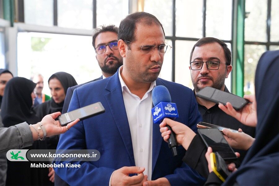 کانون می تواند مغز تعلیم و تربیت باشد/ هویت ملی و مذهبی رکن اصلی کانون