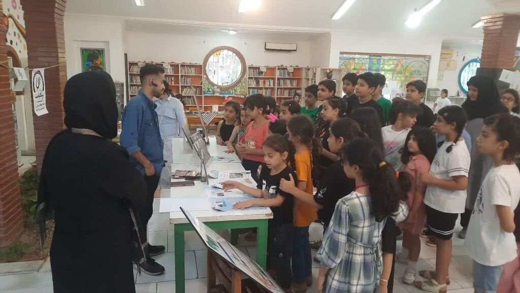 بازارچه خیریه با عنوان لبخند در کانون شماره یک ساری برگزار شد