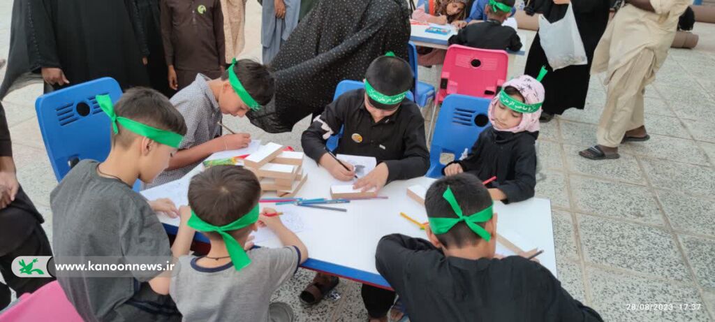 استقرار تماشاخانه سیار کانون پرورش فکری خراسان رضوی در مرز میرجاوه