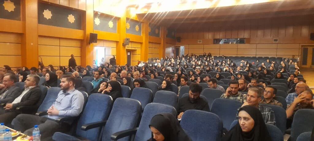 آمادگی کانون در برگزاری دورههای قصهگویی برای مربیان پیشدبستانی