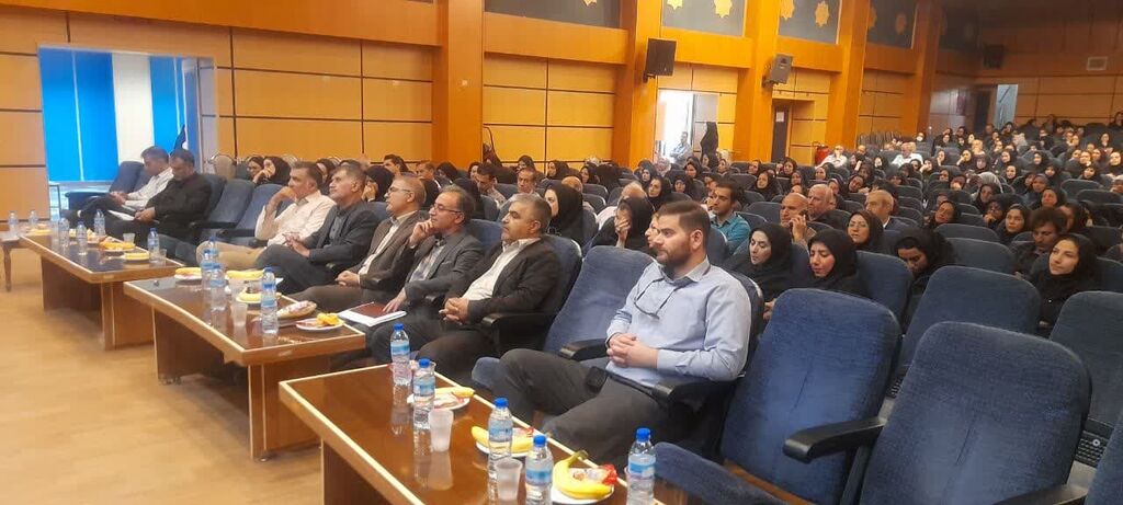 آمادگی کانون در برگزاری دورههای قصهگویی برای مربیان پیشدبستانی