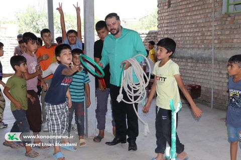 ثبت لحظه‌های شاد برای کودکان، نوجوانان و خانواده‌های سیل‌زده‌ی روستای قورچای آزادشهر