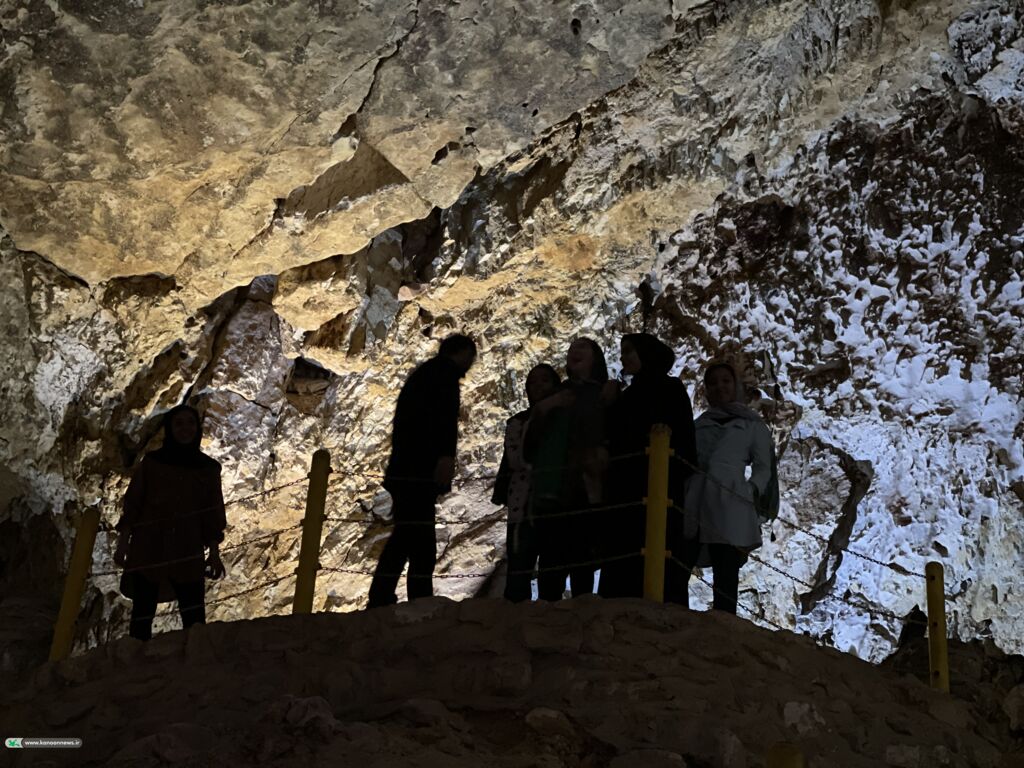 دیدار با غار پیر هفتاد میلیون ساله