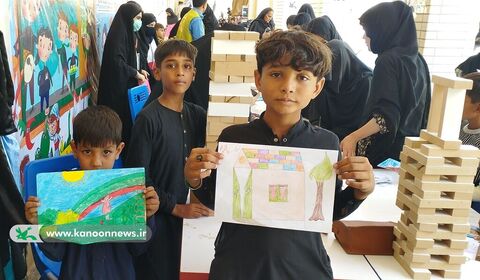 پذیرایی از مهمانان کوچک پاکستانی امام حسین(ع) در مرز میرجاوه