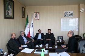 نشست مدیرکل کانون قزوین با مدیرکل و معاونان آموزش و پرورش استان