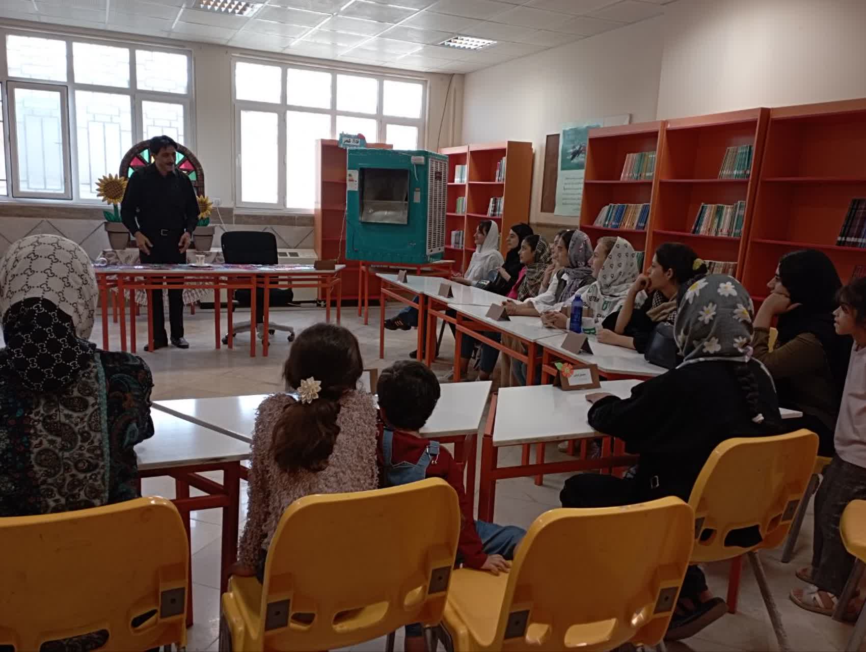 دومین کارگاه آموزش قصه‌گویی برای سه مرکز از شهر کرمانشاه