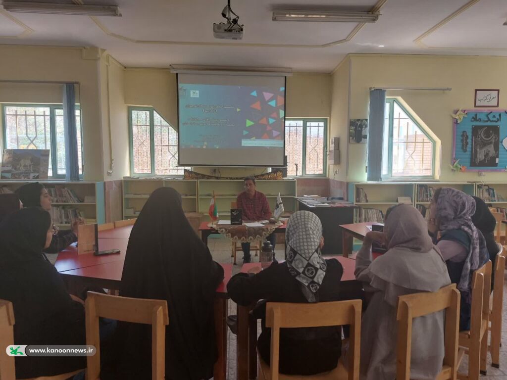 پلهای جدید از انجمن نویسندگان نوجوان «راه زینه» با حضور نویسندهای استانی