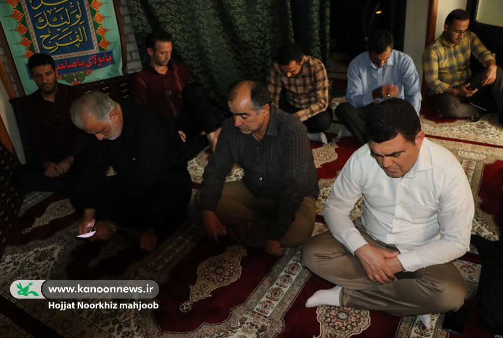 حضورکارکنان ستادی کانون گیلان درمراسم سوگواری سروروسالارشهیدان