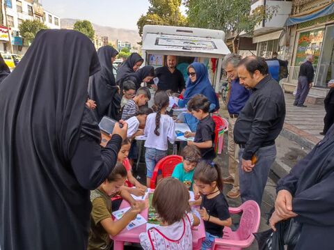 استقبال کودکان و نوجوانان از فعالیت های کتابخانه سیار  البرز در موکب  اربعین