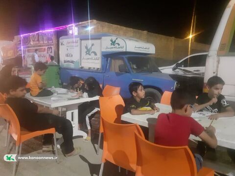 خدمت رسانی فرهنگی کتابخانه سیار کانون خوزستان در پایانه مرزی چذابه_ ۱۵ شهریورماه