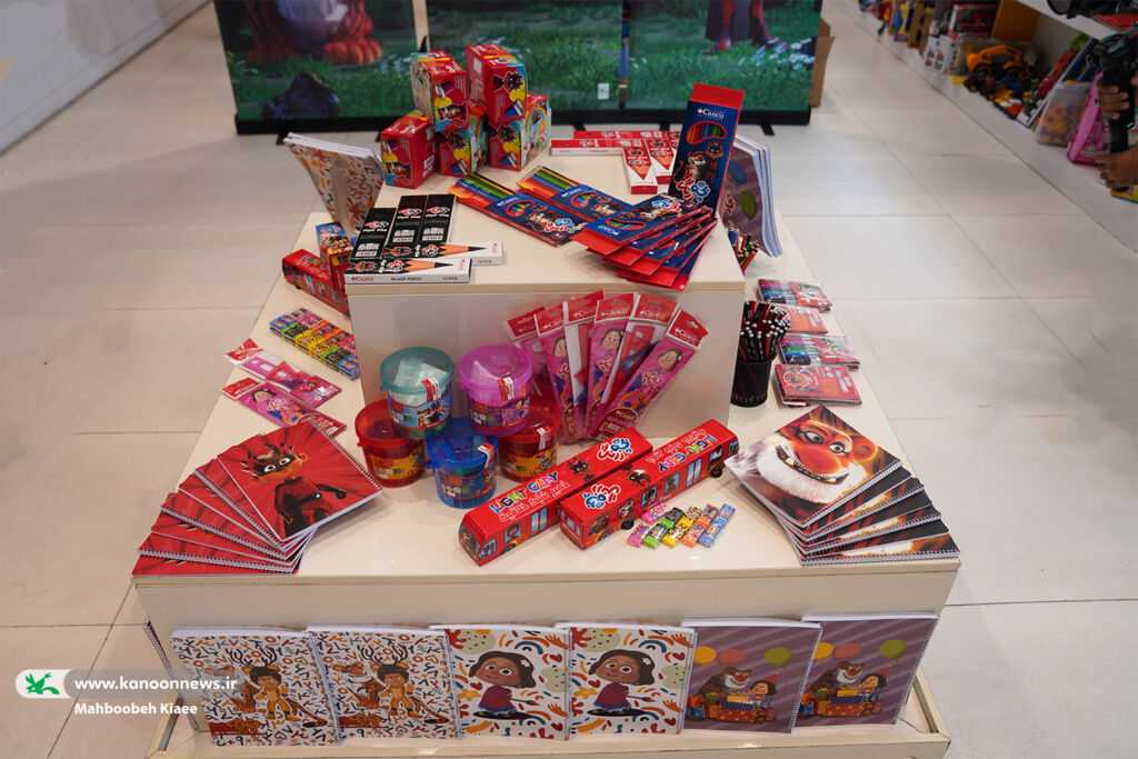 نوشتافزارهای پویانمایی سینمایی «بچه زرنگ» رونمایی شد