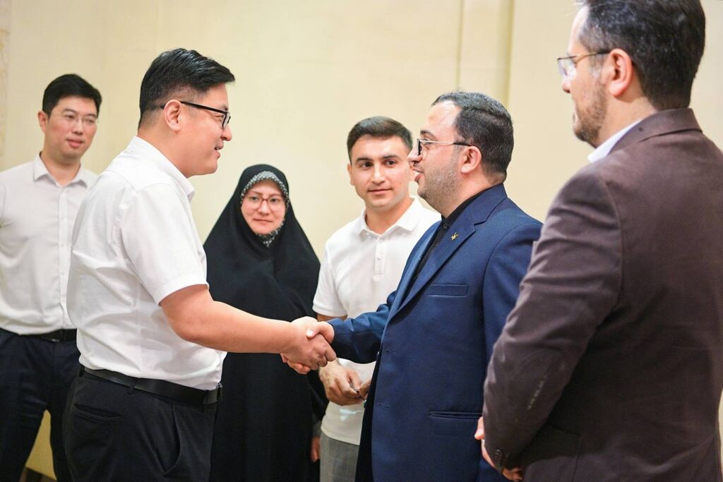 مدیرعامل کانون پرورش فکری وارد چینگدائو شد