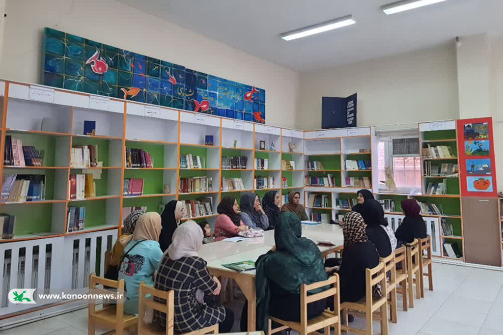 گرامیداشت هفتهی دولت در کانون سمنان