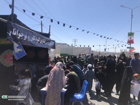پایگاه کانون پرورش فکری سیستان و بلوچستان در مسیر راهپیمایی جاماندگان اربعین