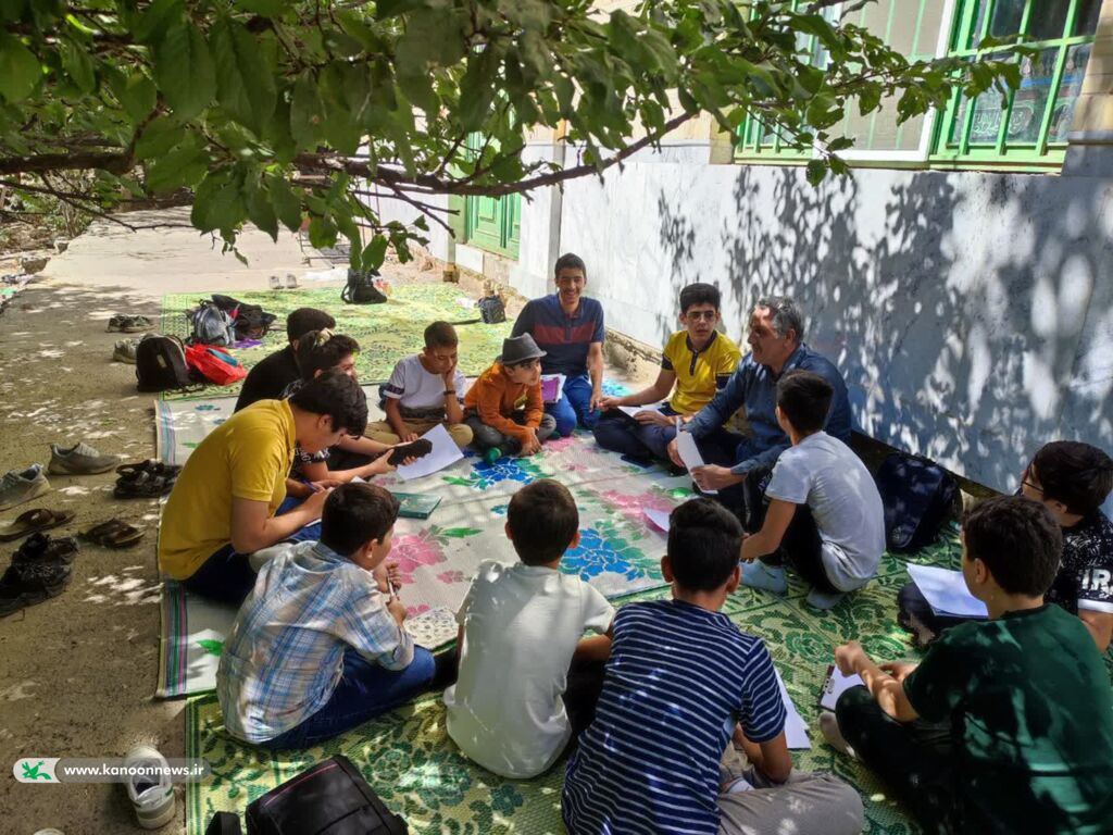 اردوی اعضای پسر فعال انجمن و کارگاه‌های ادبی با همراهی علی باباجانی برگزار شد
