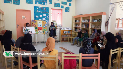فعالیت کتابخوانی در مرکز 3 کانون مشگینشهر از نگاه دوربین