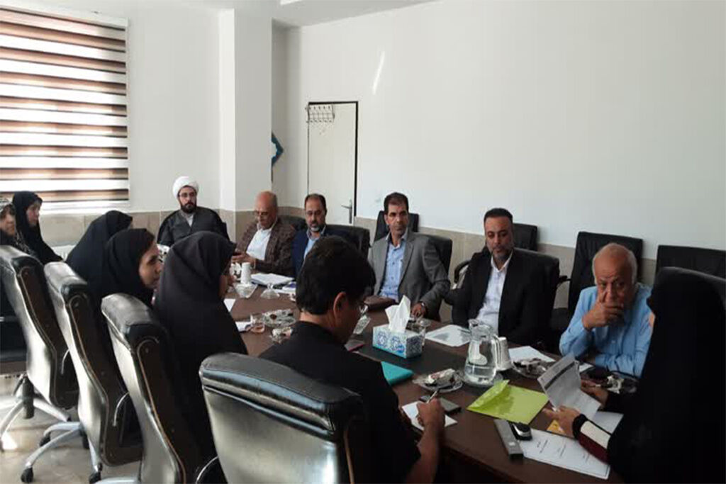 هم اندیشی کارگروه هفته ملی کودک - البرز کار برای کودک باید دارای زیرساخت مناسب بوده و به کارهای نمایشی و مقطعی محدود نشود