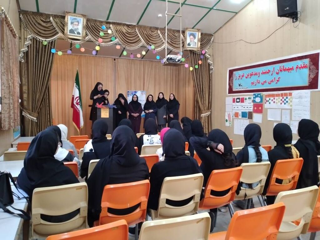 اختتامیه طرح "مانا" در بستانآباد و سراب