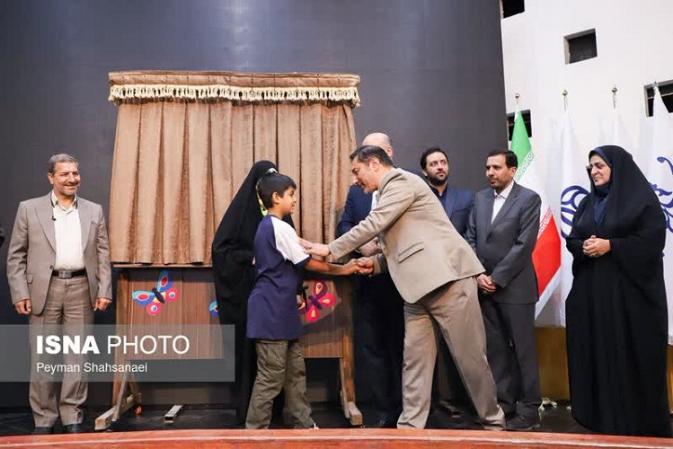 حضور سرپرست کانون استان اصفهان در آیین رونمایی از پوستر سی و پنجمین جشنواره بین المللی فیلم های کودکان و نوجوانان