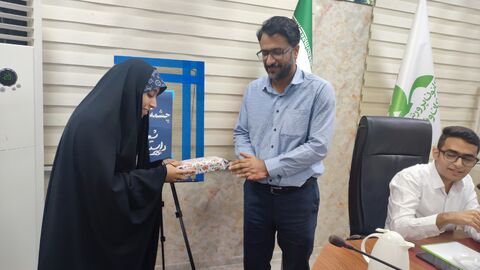 عصر شعر و داستان «چشمه ی مهتاب» در کانون هرمزگان برگزار شد