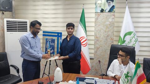 عصر شعر و داستان «چشمه ی مهتاب» در کانون هرمزگان برگزار شد