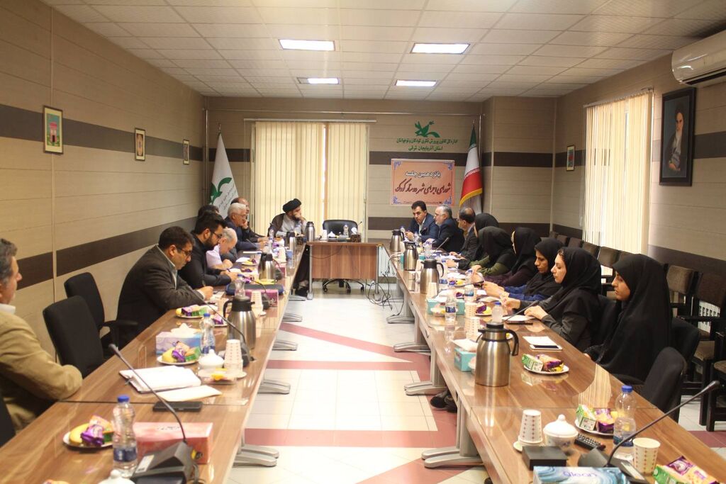 پانزدهمین جلسه شورای عالی تبریز شهر دوستار کودک "تبریز، شهر دوستدار کودک به استقبال هفته ملی کودک و جشنواره قصهگویی میرود"