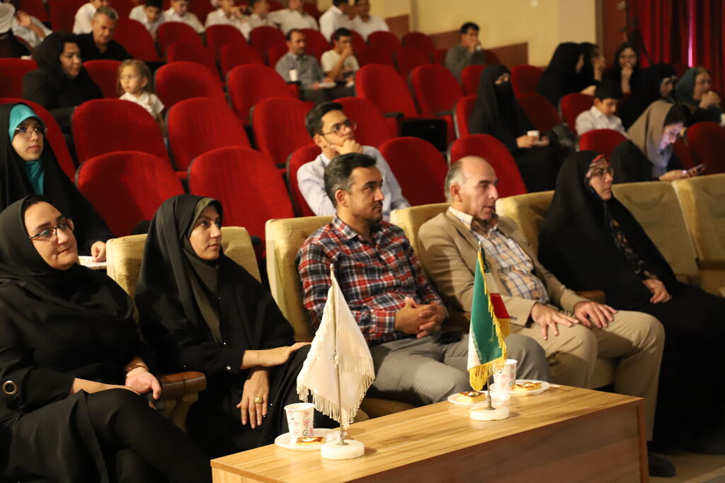 آیین رونمایی از سرود «شهید» در ارومیه برگزار شد