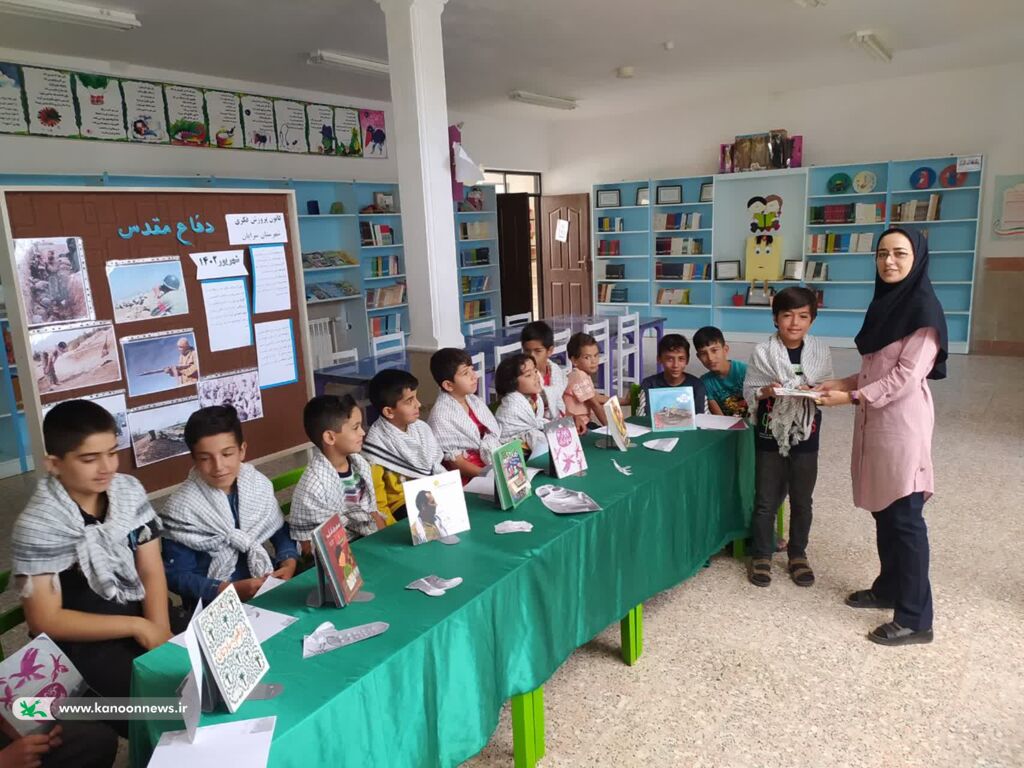 استقبال از هفته گرامیداشت دفاع مقدس در کانون پرورش فکری کودکان ونوجوانان سرایان