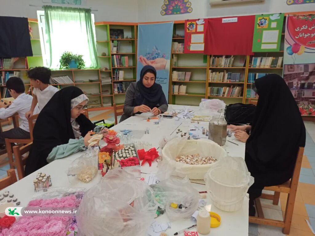 گرامیداشت هفته دفاع مقدس در مراکز فرهنگی هنری استان گلستان