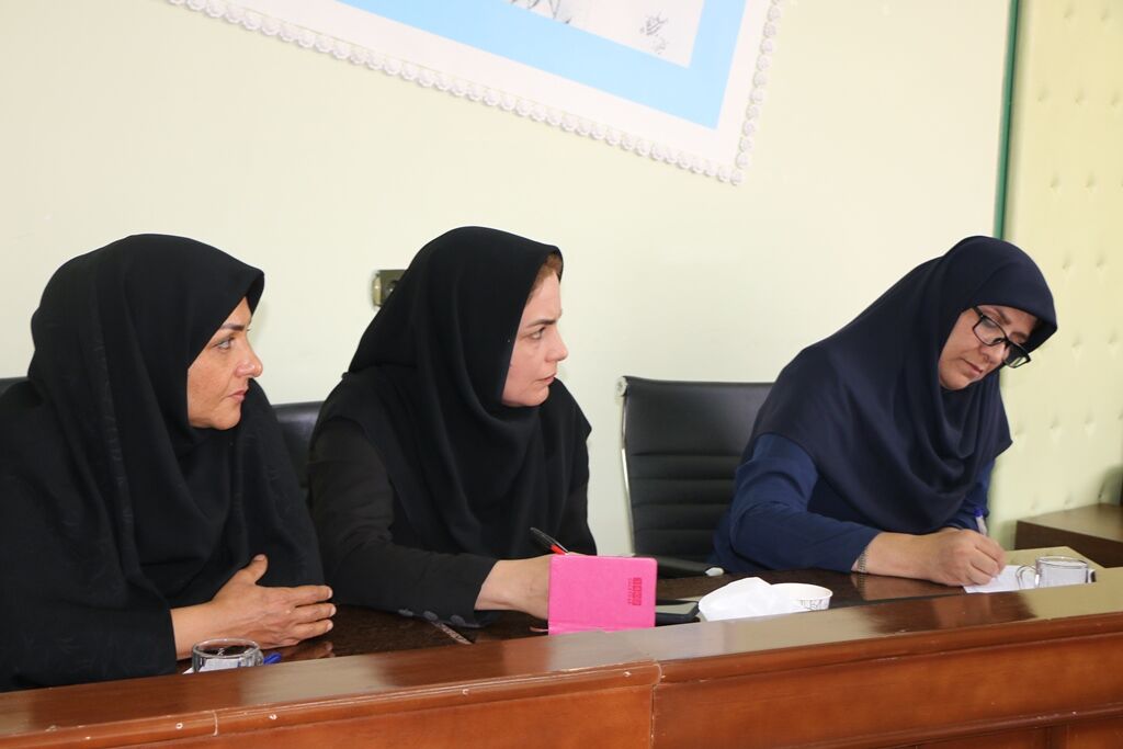 سومین جلسه هماهنگی هفته ملی کودک در کانون فارس برگزار شد