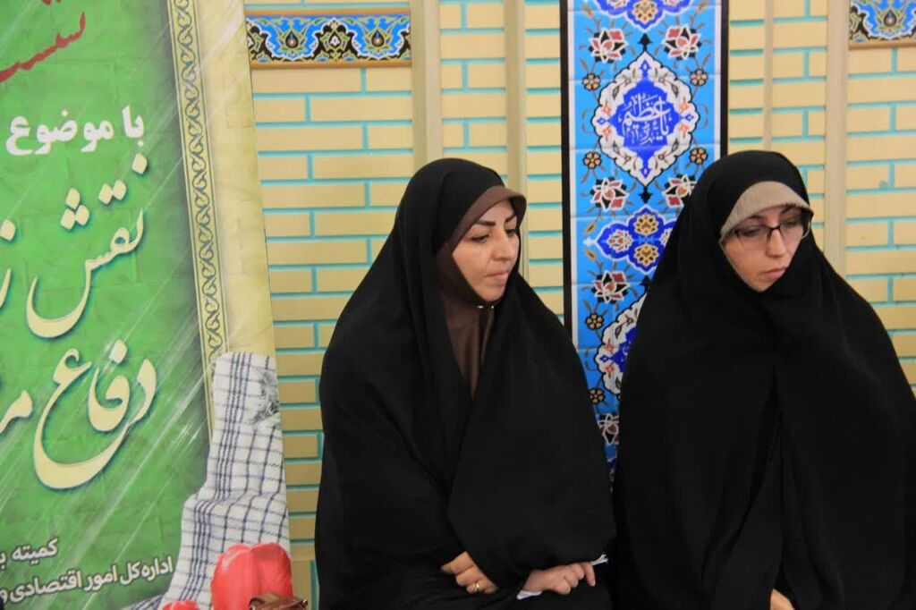 دفاع مقدس برای کودک و نوجوان تببین شود