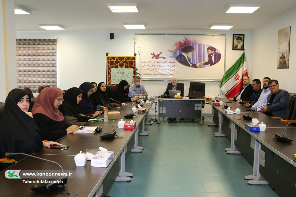 نشست جهاد و مقاومت در کانون سمنان