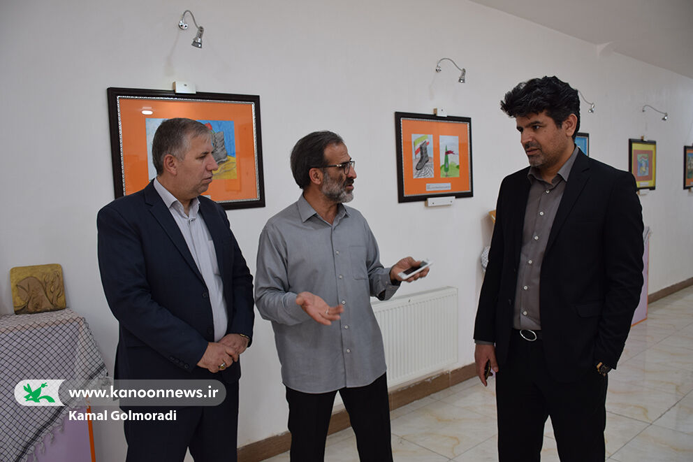 پیام شهدا را به نسل آینده انتقال دهیم